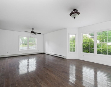 80 W Dorsey Lane - Photo Thumbnail 4