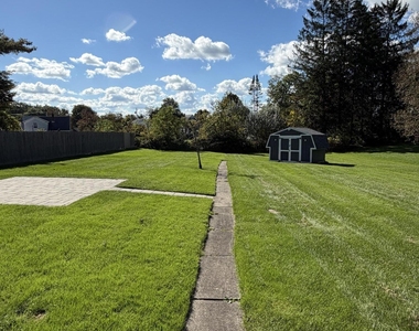 68 Van Dyke Avenue - Photo Thumbnail 25