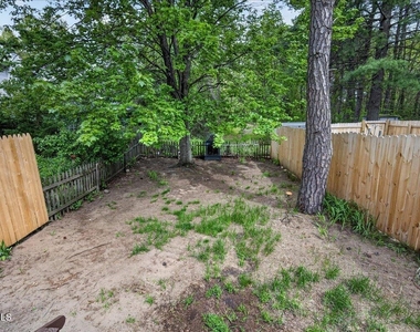 10 Deer Run Drive - Photo Thumbnail 20