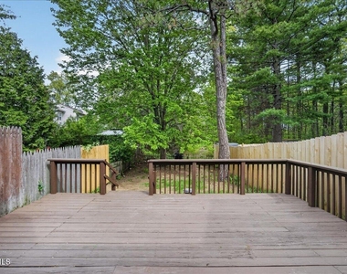 10 Deer Run Drive - Photo Thumbnail 22