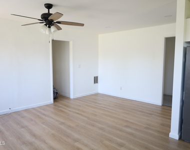 988a Township Road - Photo Thumbnail 4
