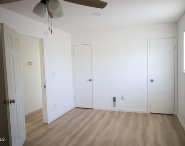 988a Township Road - Photo Thumbnail 10