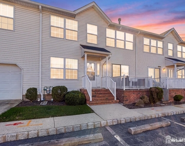 197 Barclay Court - Photo Thumbnail 25