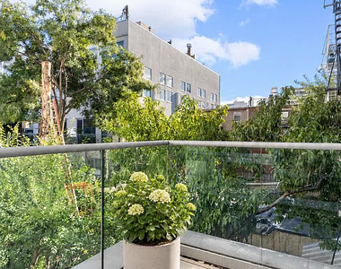 150 N 5th Street - Photo Thumbnail 7