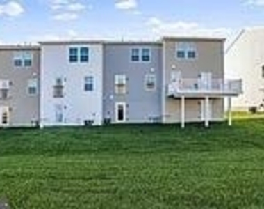 46 Thrower Road - Photo Thumbnail 30
