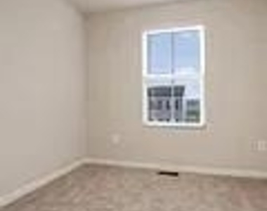 46 Thrower Road - Photo Thumbnail 12