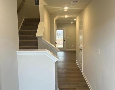 11 Gray Silver Rd - Photo Thumbnail 2