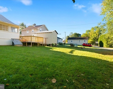 143 S Purcell Avenue - Photo Thumbnail 40