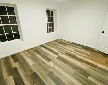 204 Truslow Ridge Court - Photo Thumbnail 13