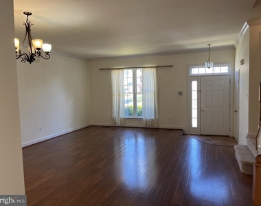 14118 Madrigal Drive - Photo Thumbnail 1