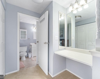 1684 Thenia Place - Photo Thumbnail 20