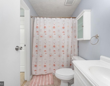 1684 Thenia Place - Photo Thumbnail 19