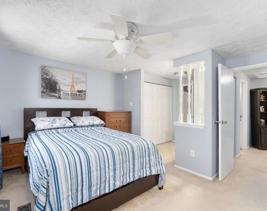 1684 Thenia Place - Photo Thumbnail 23