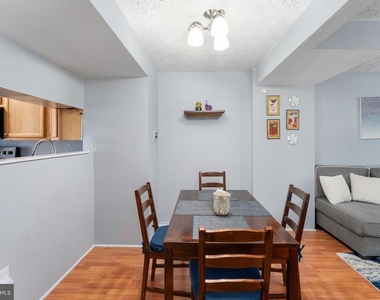 1684 Thenia Place - Photo Thumbnail 4