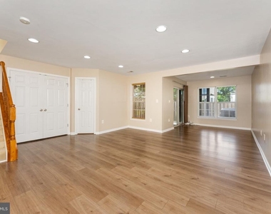 42795 Shaler Street - Photo Thumbnail 10