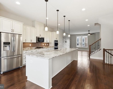 44735 Medway Terrace - Photo Thumbnail 1