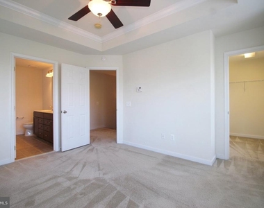 5800 Foley Street - Photo Thumbnail 18