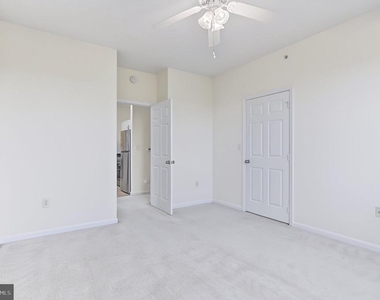12921 Centre Park Circle - Photo Thumbnail 17