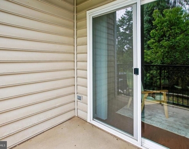 1571 Spring Gate Drive - Photo Thumbnail 15