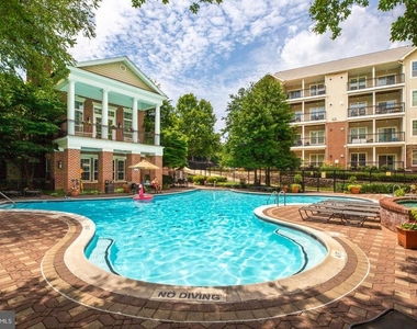 1571 Spring Gate Drive - Photo Thumbnail 22