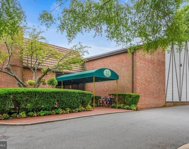1571 Spring Gate Drive - Photo Thumbnail 53