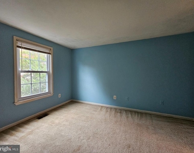 14431 Gringsby Court - Photo Thumbnail 7