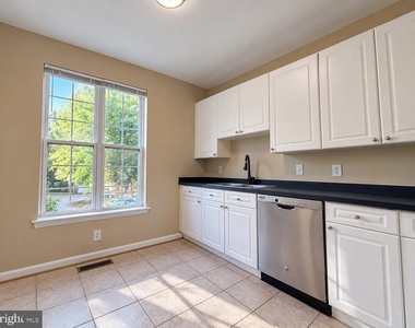4320 Cannon Ridge Court - Photo Thumbnail 23