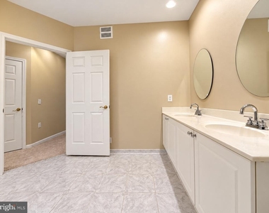 4320 Cannon Ridge Court - Photo Thumbnail 15