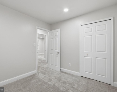 8312 Moline Place - Photo Thumbnail 24