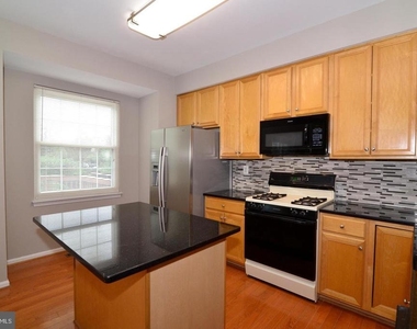2516 Isham Randolph Drive - Photo Thumbnail 5