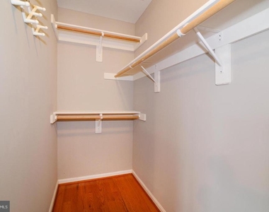 2516 Isham Randolph Drive - Photo Thumbnail 23