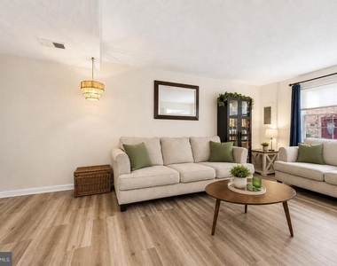 9899 Hagel Circle - Photo Thumbnail 6
