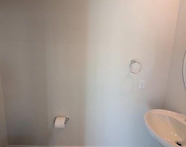 180 Sioux Loop - Photo Thumbnail 13