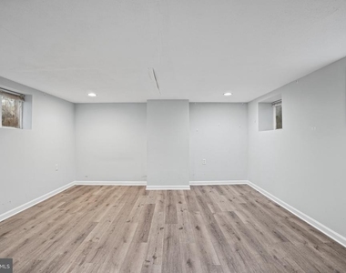 1122 Caroline Street - Photo Thumbnail 15