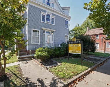 1122 Caroline Street - Photo Thumbnail 4