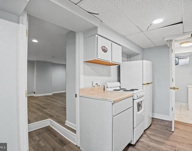 1122 Caroline Street - Photo Thumbnail 10