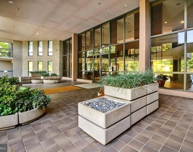 803 N Howard Street - Photo Thumbnail 1