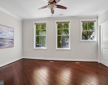 181 E Reed Avenue - Photo Thumbnail 15
