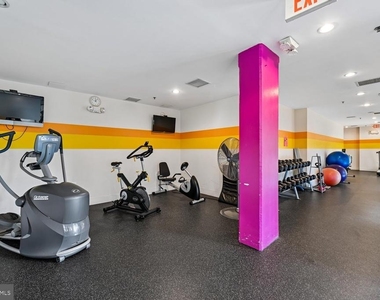 181 E Reed Avenue - Photo Thumbnail 41