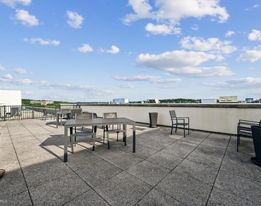 181 E Reed Avenue - Photo Thumbnail 37