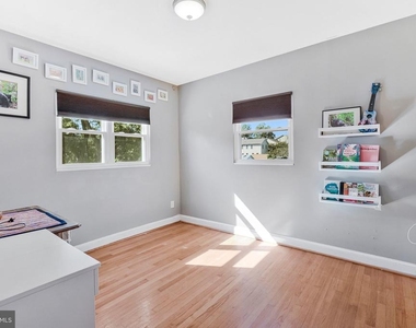 327 Ashby Street - Photo Thumbnail 22