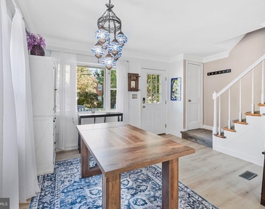 327 Ashby Street - Photo Thumbnail 8