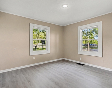 2136 Miller Road - Photo Thumbnail 6