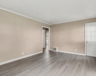 2136 Miller Road - Photo Thumbnail 7