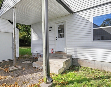 2136 Miller Road - Photo Thumbnail 15