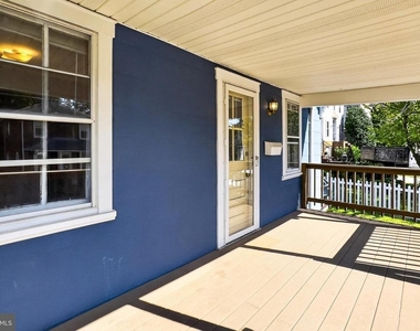 4515 7th Street N - Photo Thumbnail 4