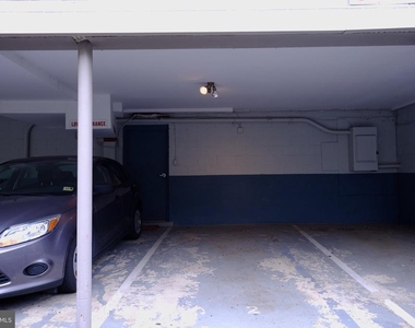 1221 N Quinn Street - Photo Thumbnail 17