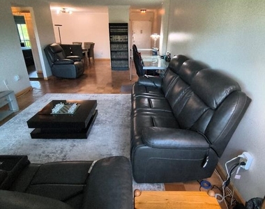 1300 Army Navy Drive - Photo Thumbnail 14