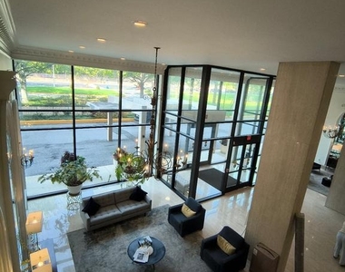 1300 Army Navy Drive - Photo Thumbnail 18