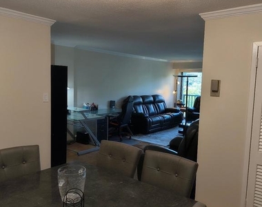 1300 Army Navy Drive - Photo Thumbnail 11